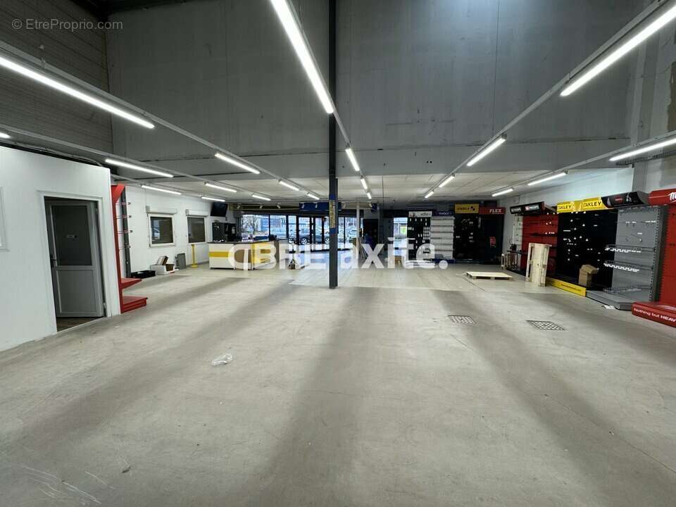 460 m² à Chambery  - photo 2