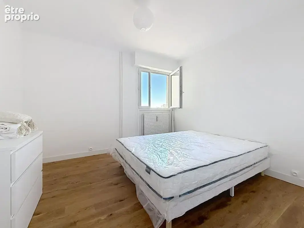 Appartement À Vendre - photo 5