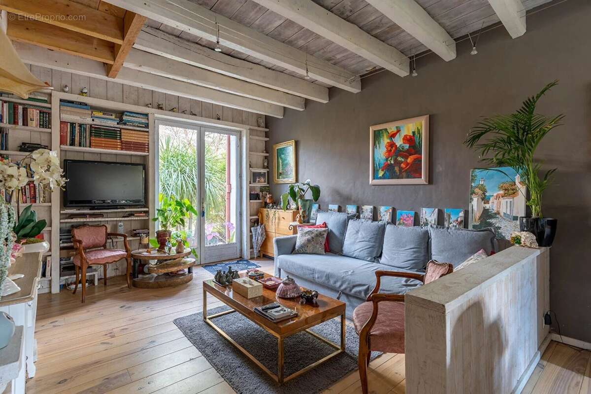 Maison à SAINT-PAUL-EN-BORN