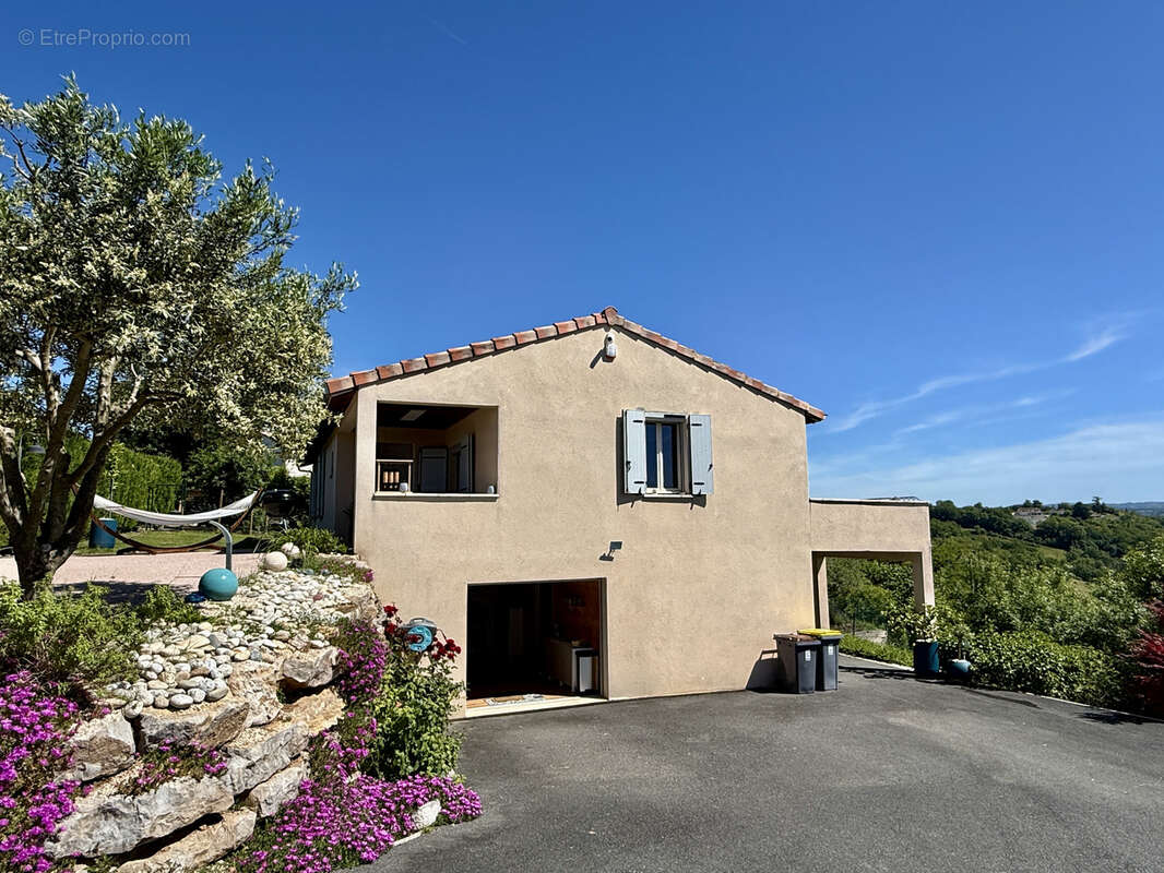 Maison à LESCURE-D'ALBIGEOIS