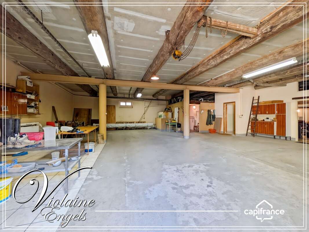 Grande maison familiale avec dépendances, piscine et vaste atelier à Pépieux (Aude – Minervois) - photo 14