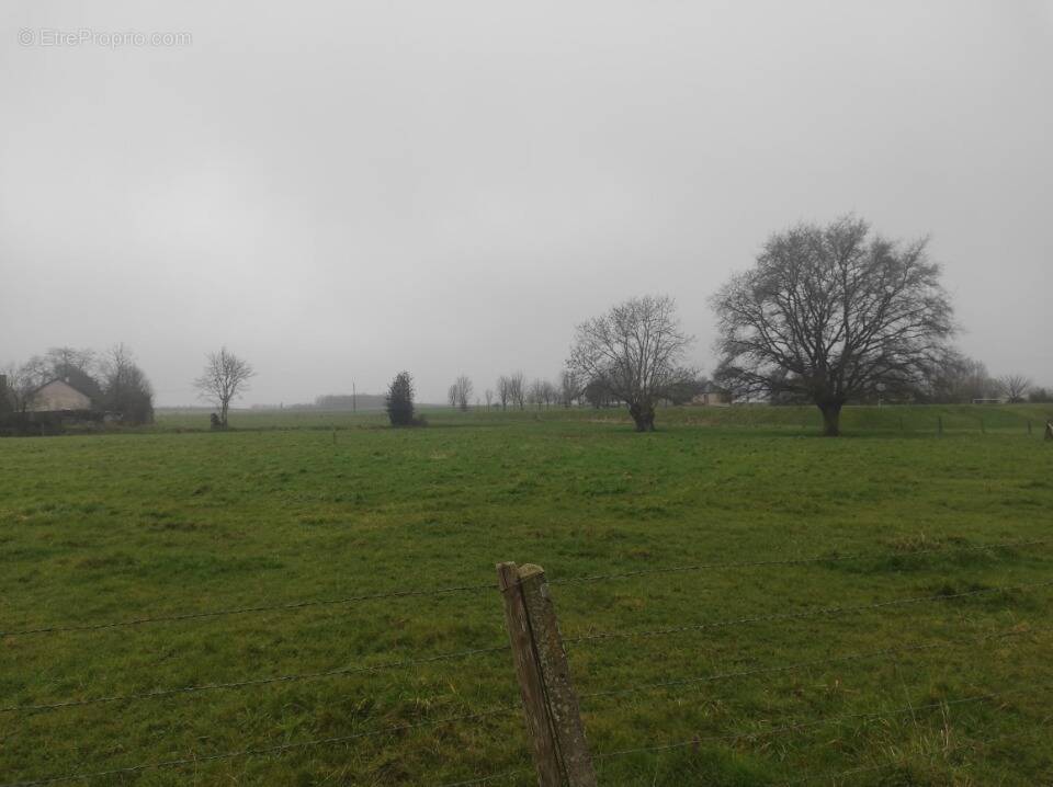 Photo Terrain à Marais-Vernier au prix de 54 000€