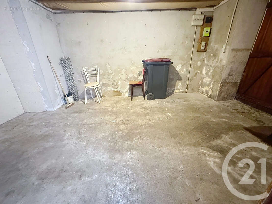Maison 110 m² à L'isle-D'espagnac  - photo 10