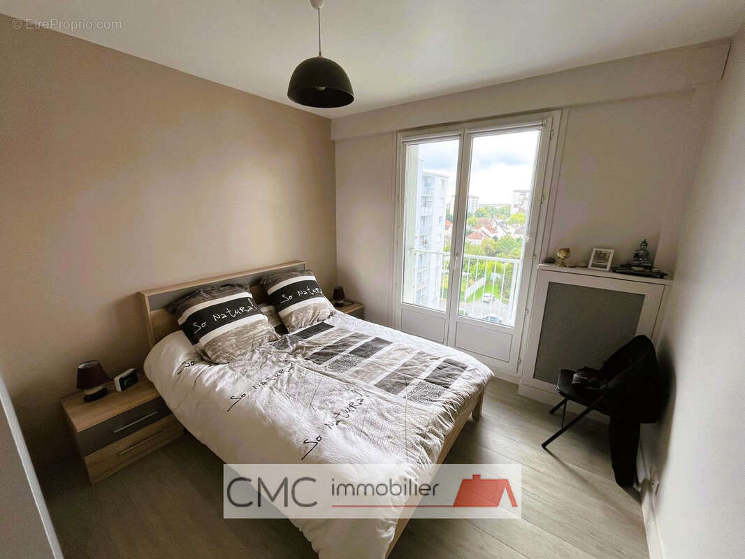 Appartement à LUCE