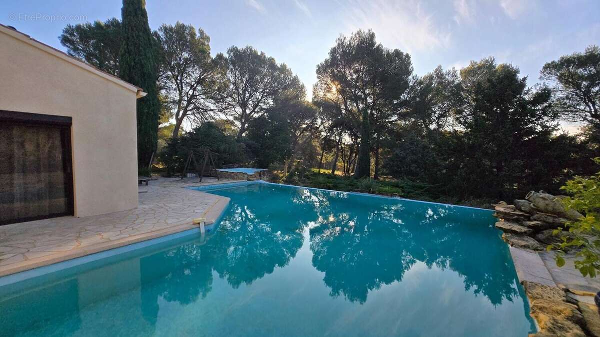 Photo 3 - Maison à UCHAUX