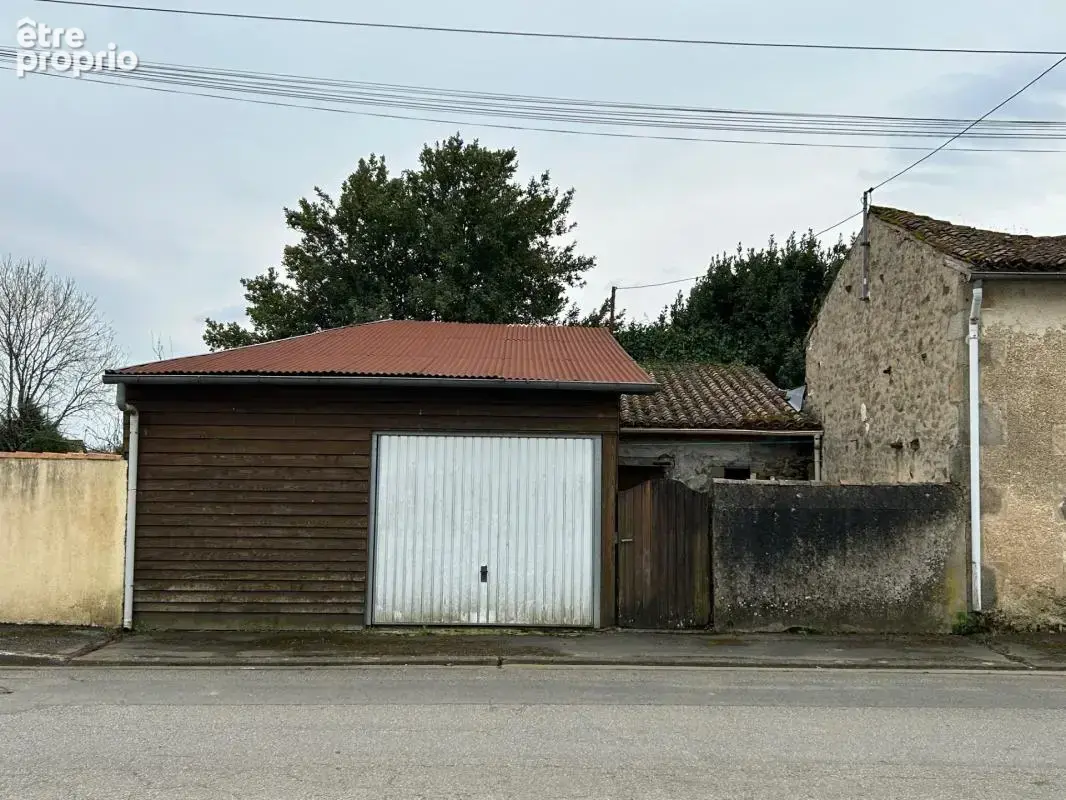 Joli logement 80 m² sur 3 niveaux, 2 chambres, garage et remise non attenants - locataire en place - photo 11