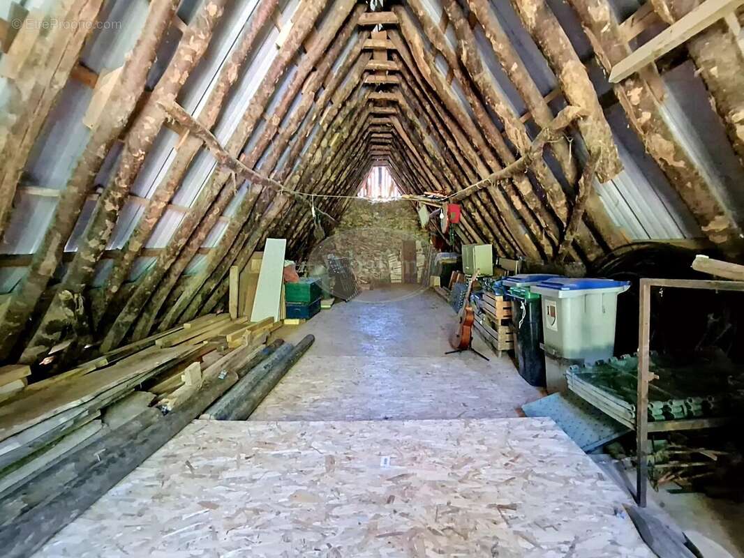 Maison à FERRIERES