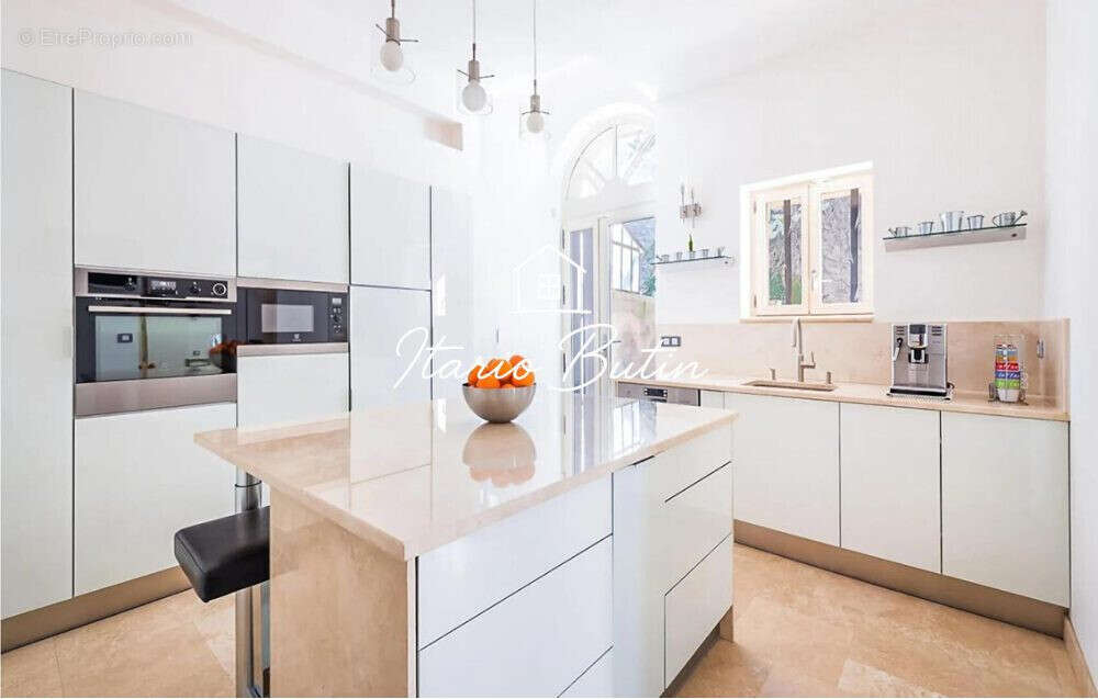 Maison à CLERMONT-L'HERAULT