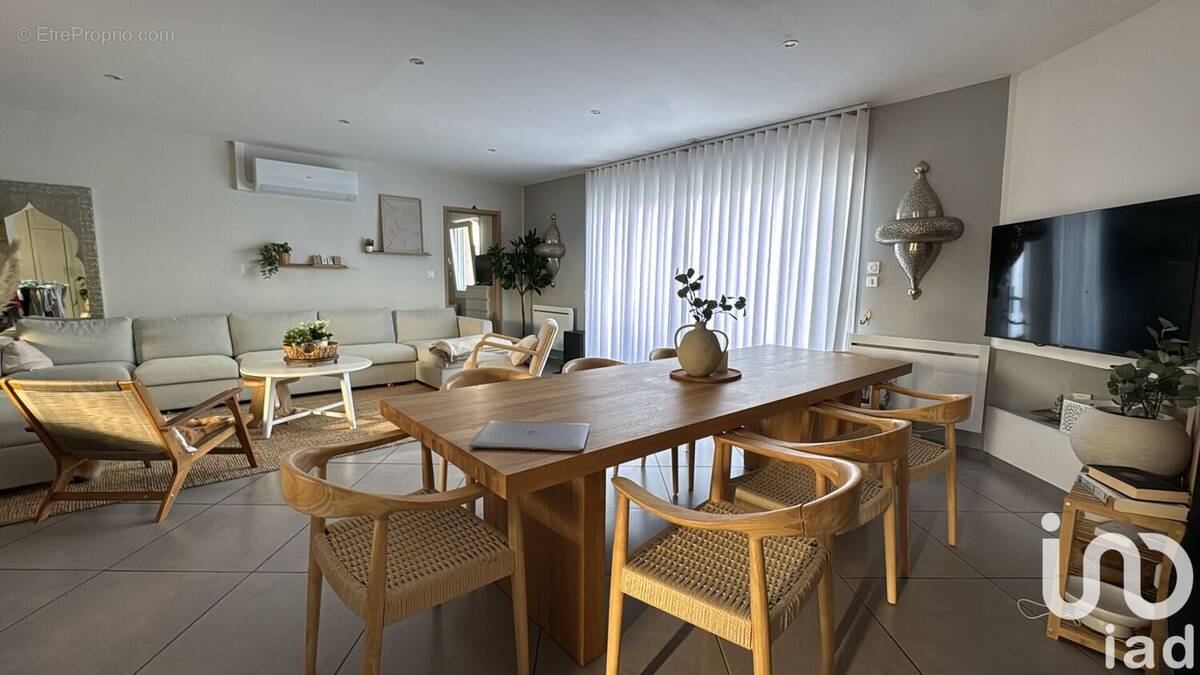 Photo 1 - Maison à CHATELLERAULT