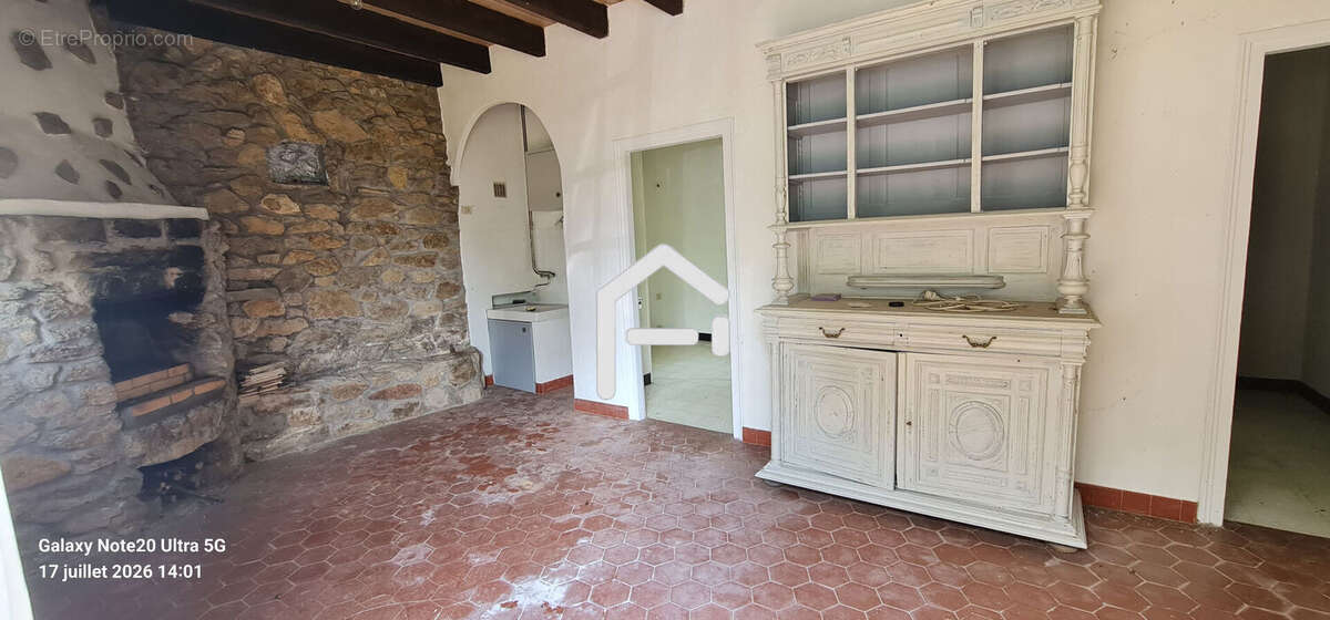 Maison 70 m² à Objat  - photo 3