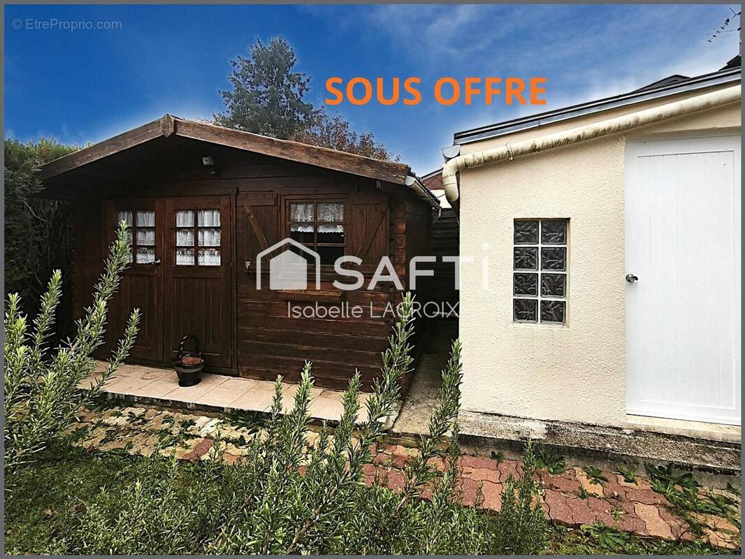 Photo 1 - Maison à BRIE-COMTE-ROBERT