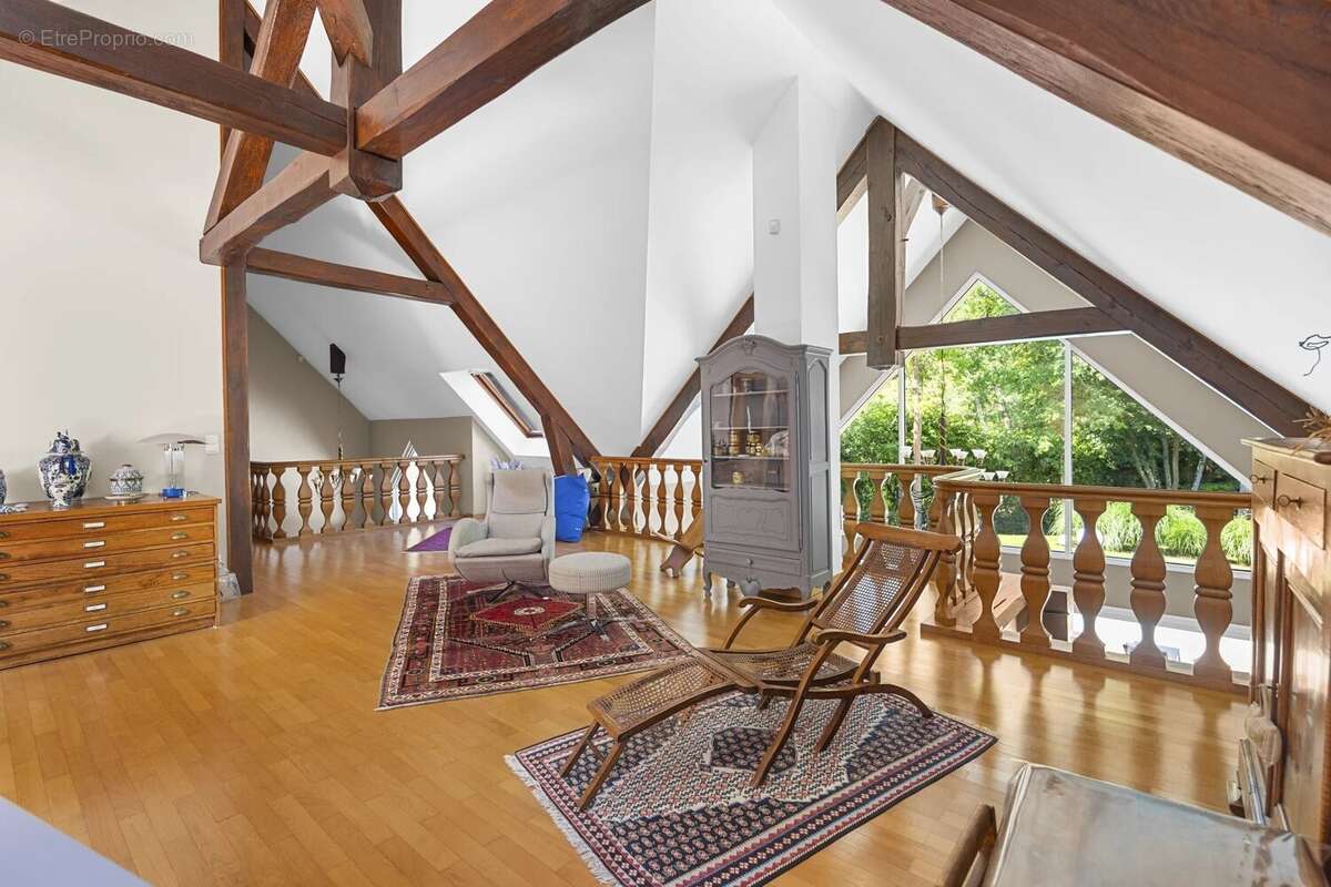 Maison à LAMORLAYE