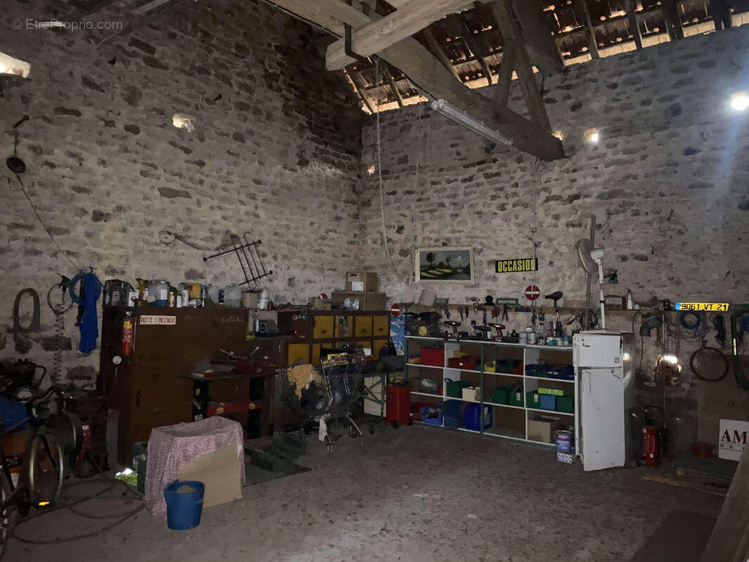 Maison à THURY