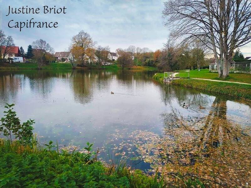 Maison à COURS-LES-BARRES