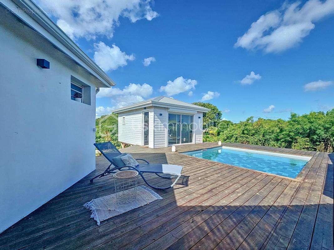 Maison à SAINT-FRANCOIS