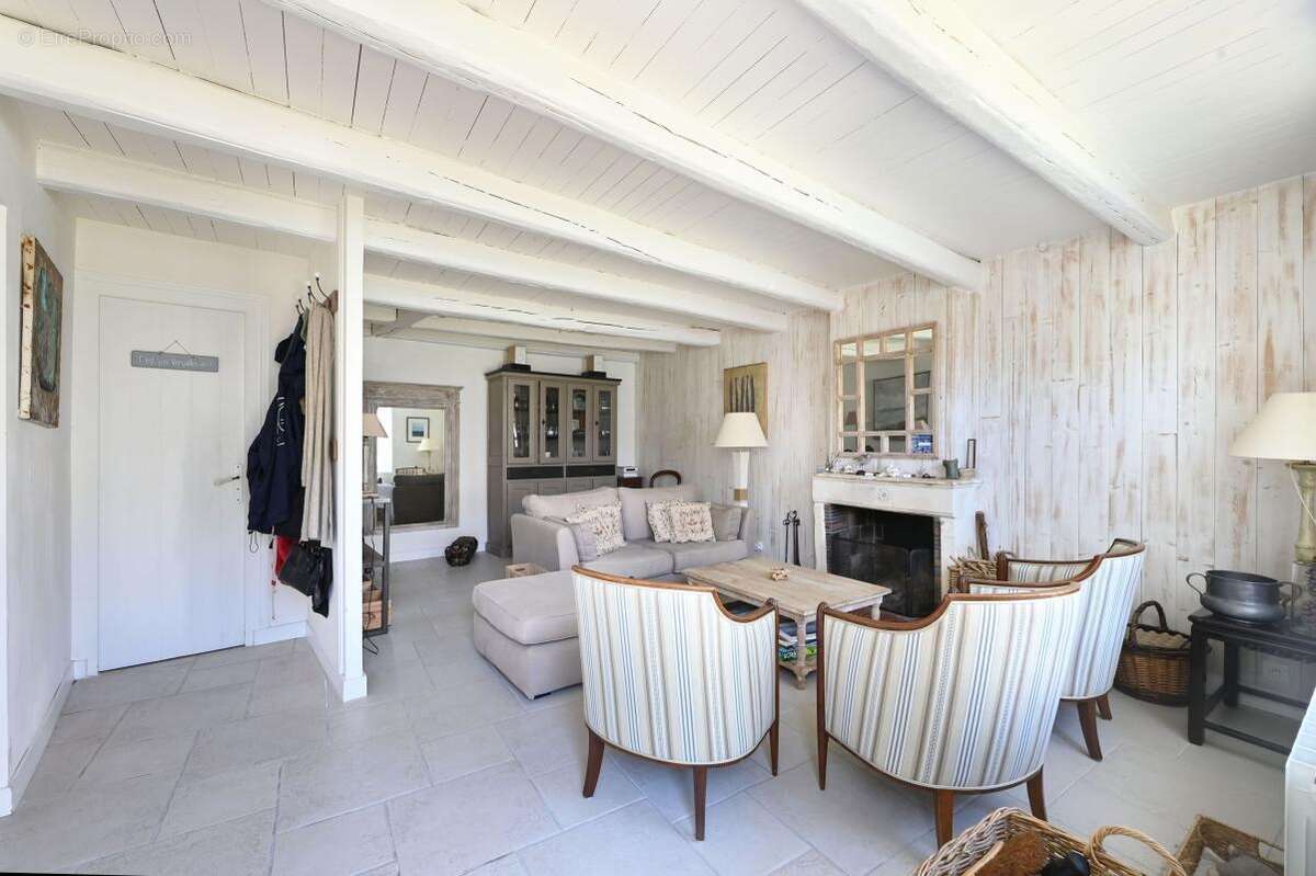 Maison à LA COUARDE-SUR-MER