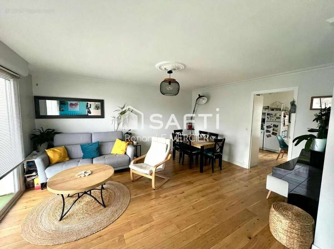 Photo 3 - Maison à SAINT-AVE