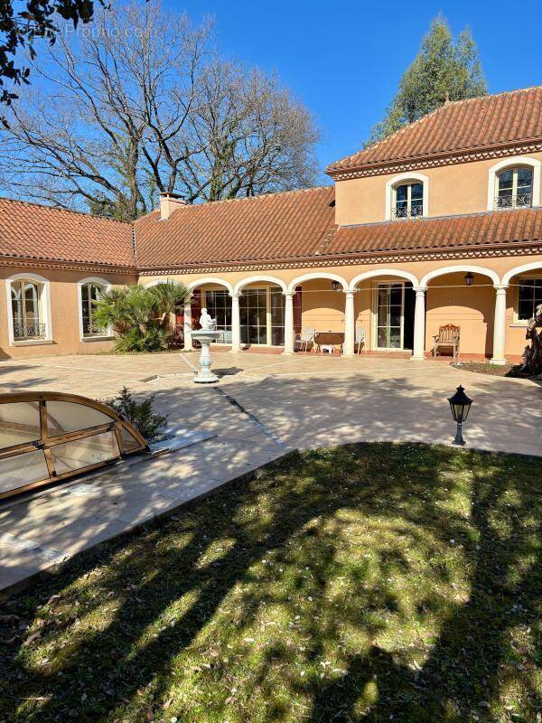 Maison à IDRON