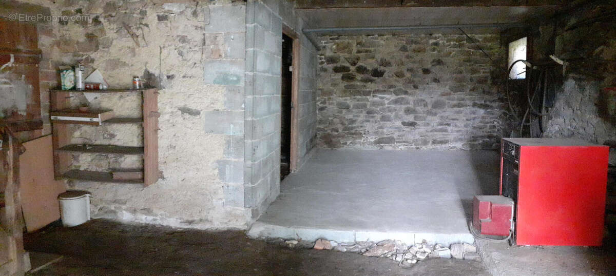 Le sous sol - Maison à LA COQUILLE