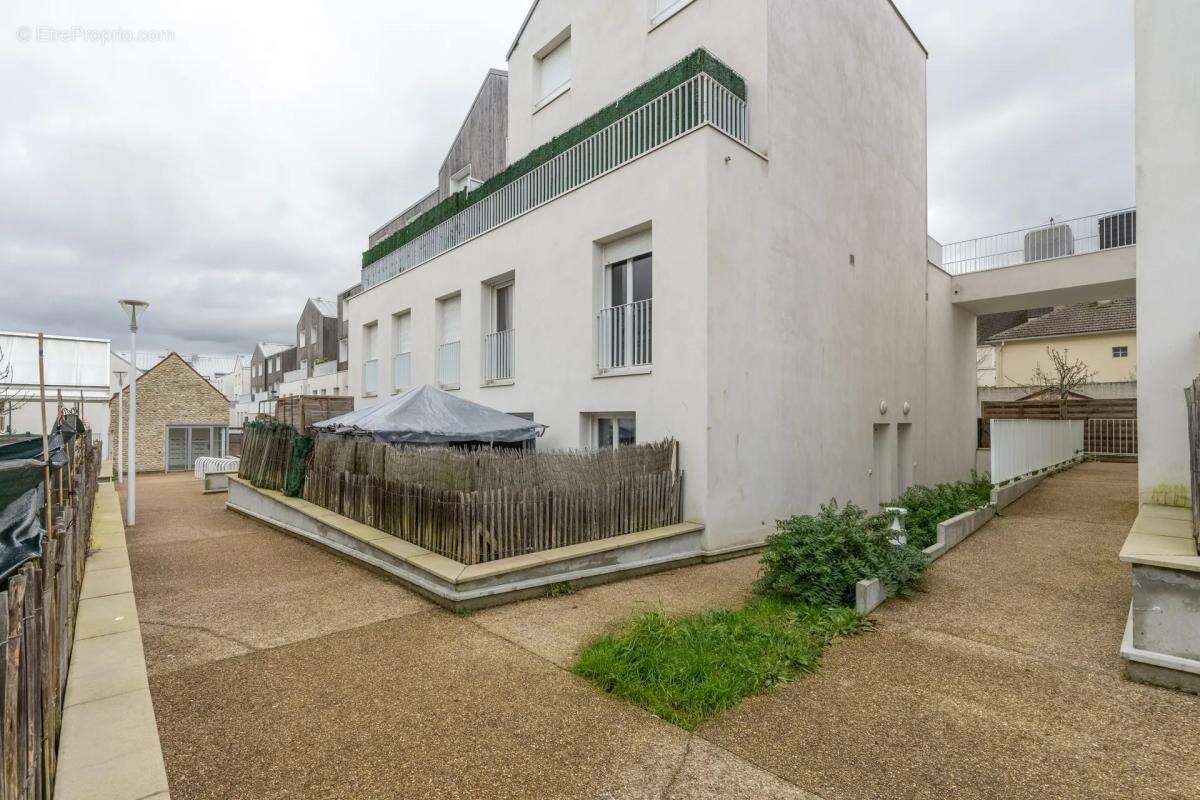 Appartement à MANTES-LA-VILLE