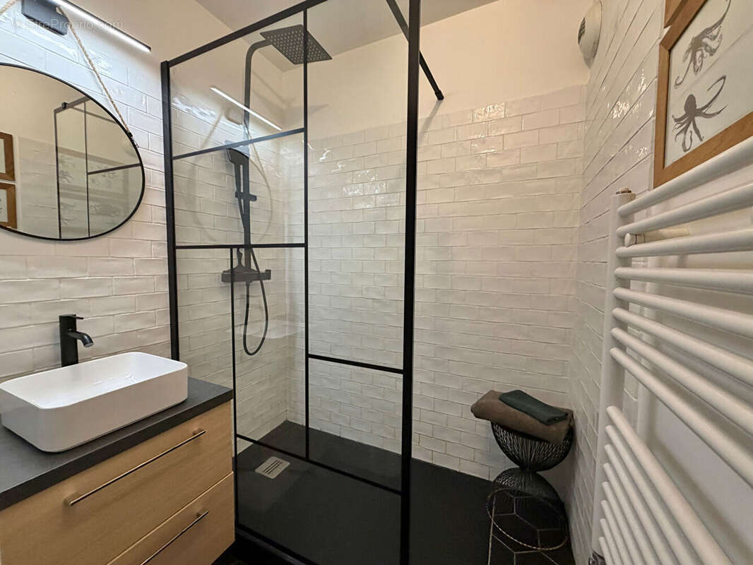Appartement à SAINT-DENIS