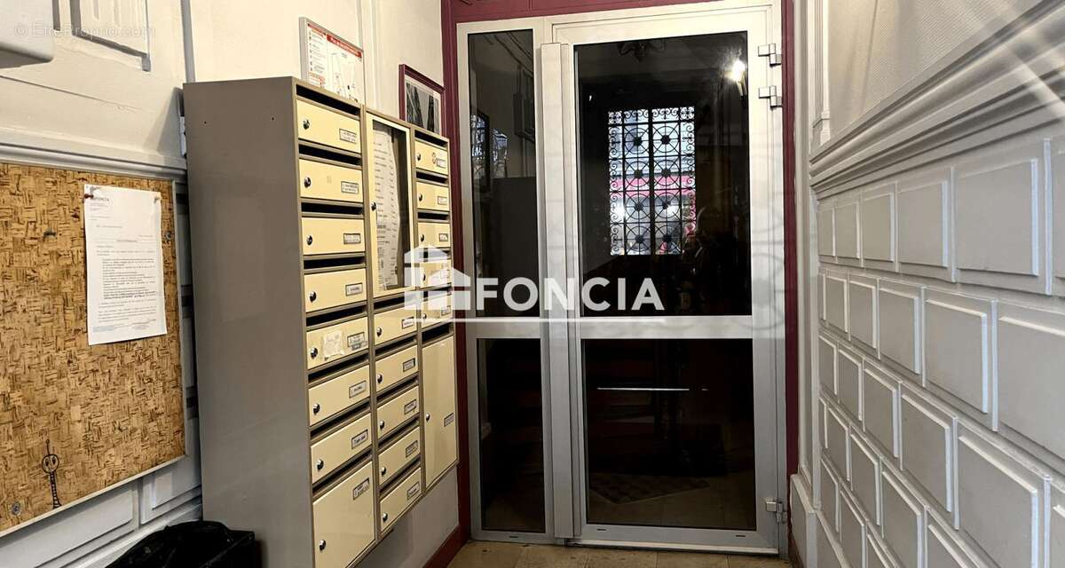 Appartement à PARIS-18E