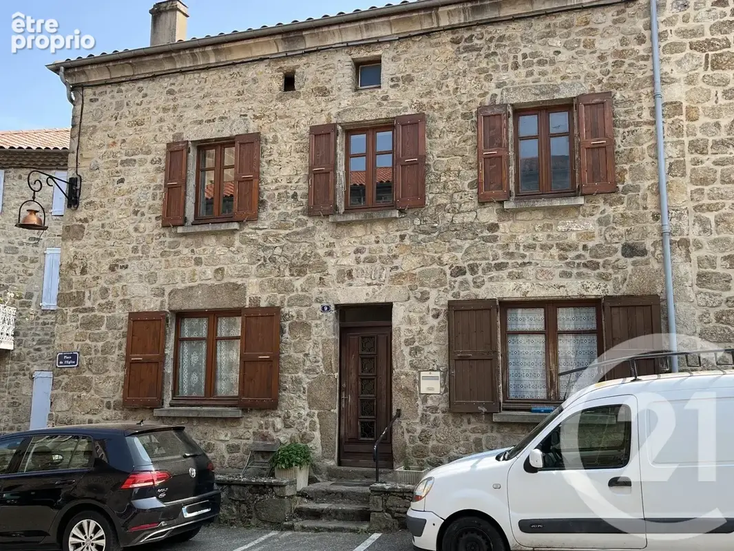 Photo Maison à Saint-Felicien au prix de 135 000€