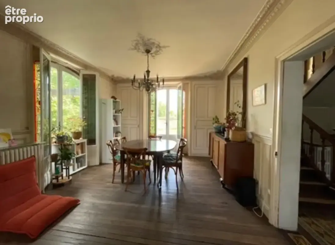 Maison à CHATEAU-PORCIEN