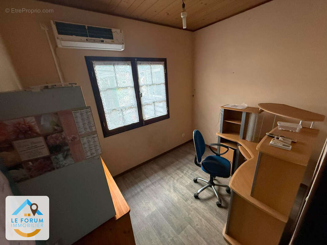 Riviere saint louis 97421 - maison familiale - possible investissement - beaux volumes - proche commodités - photo 7