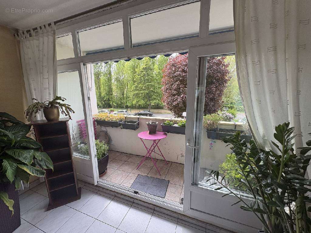 Appartement à SAVIGNY-SUR-ORGE