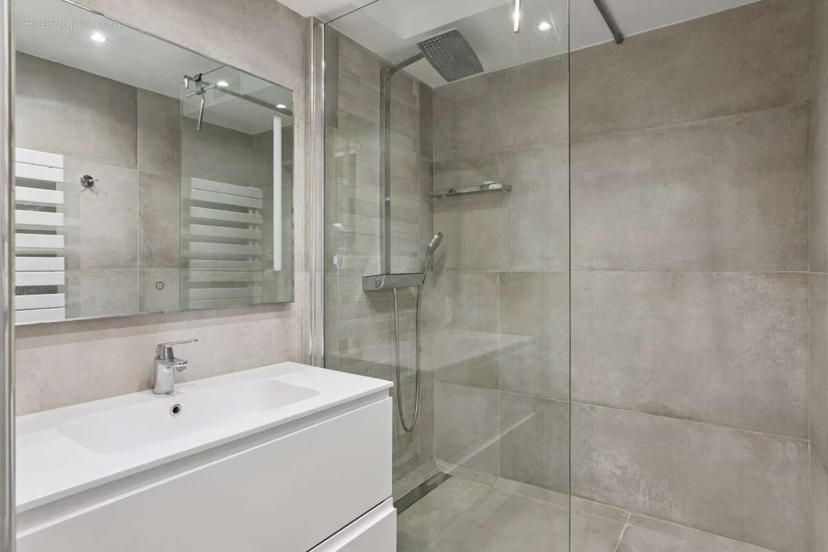 Appartement à PARIS-13E