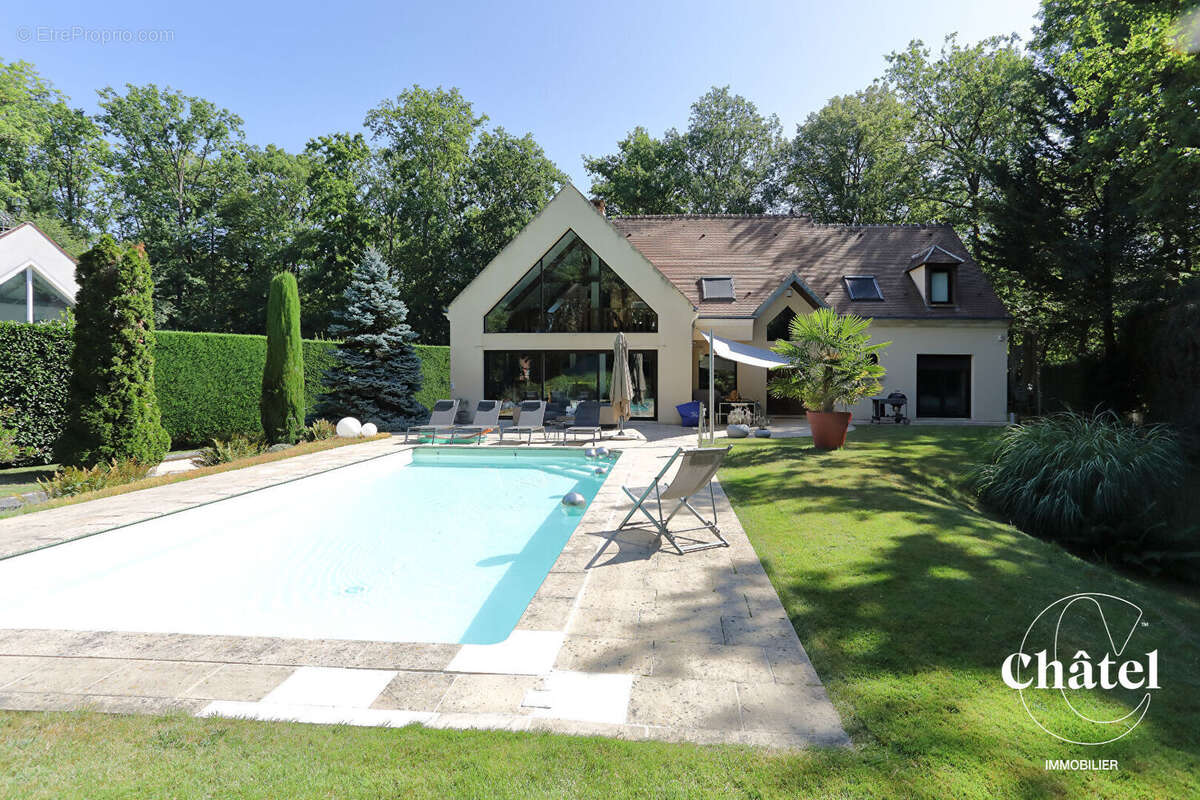 Propriété avec piscine - Le Lys - Proche Chantilly et Roissy - photo 2