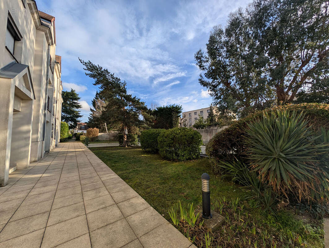 Appartement à MAISONS-LAFFITTE