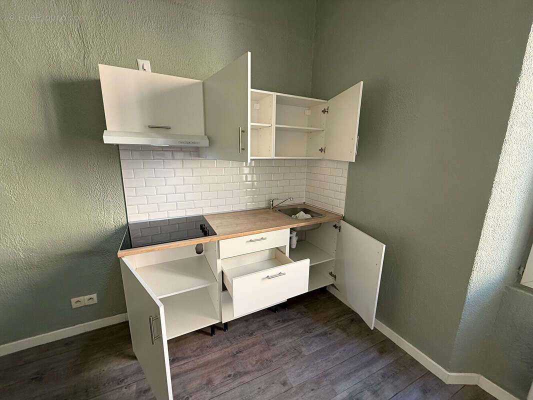 Appartement à SAINT-MAXIMIN-LA-SAINTE-BAUME