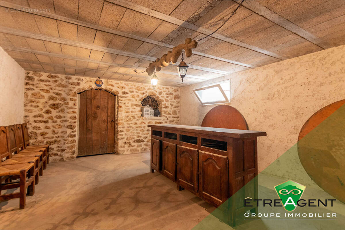 Maison à VERNEUIL-SUR-SEINE