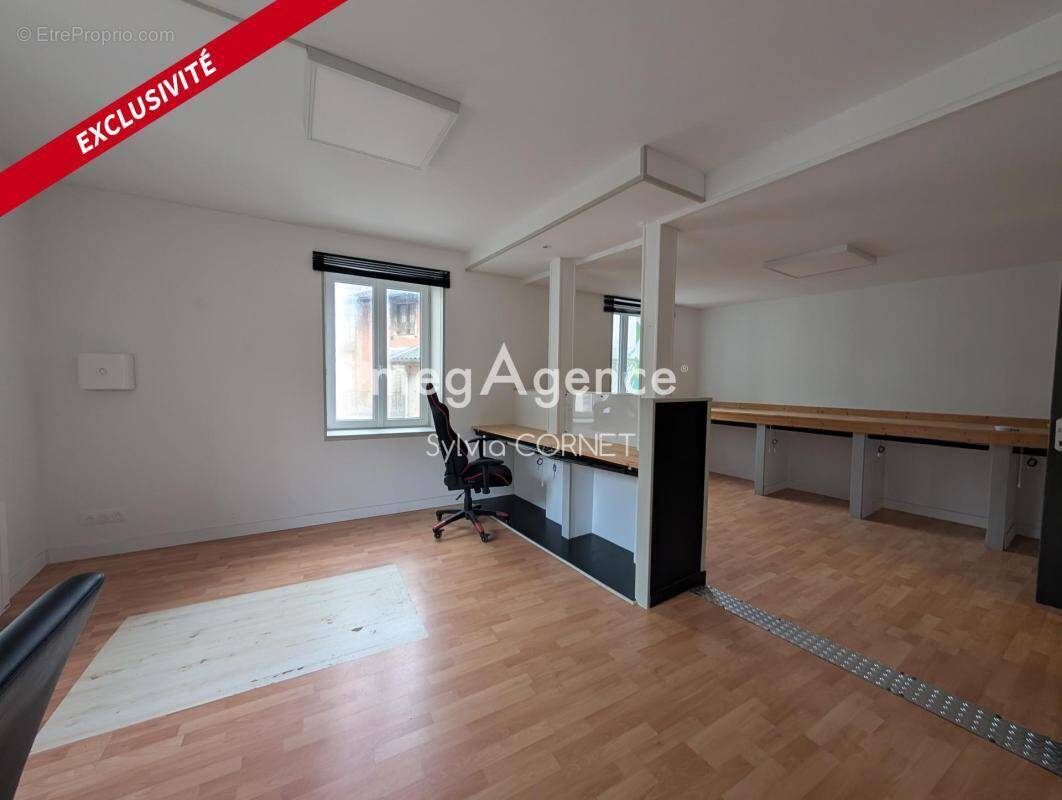 Appartement à TENAY