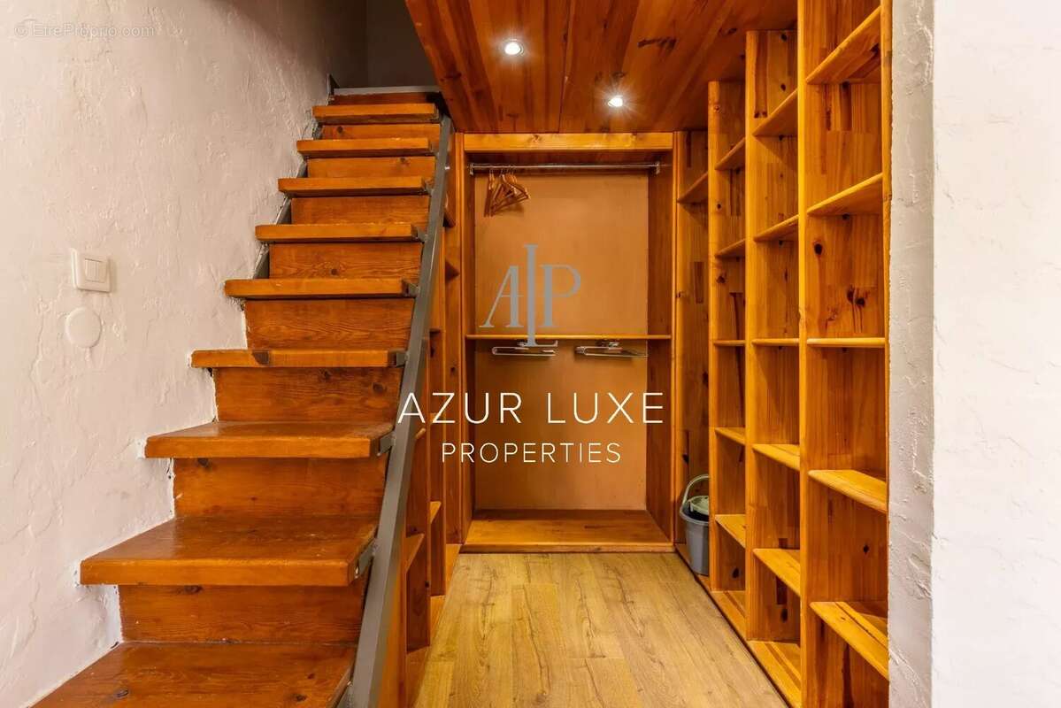 Appartement à VILLEFRANCHE-SUR-MER