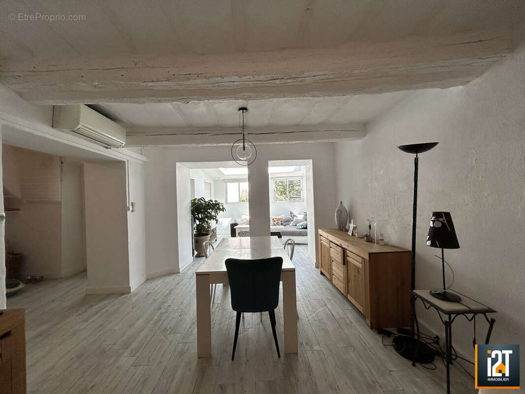 Maison 88 m² à Saint-Genies-De-Malgoires  - photo 2