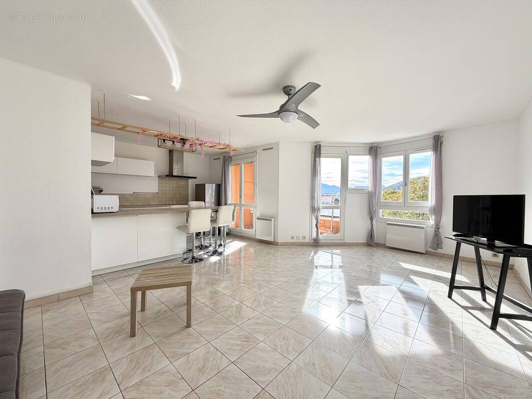 Photo 1 - Appartement à ANNEMASSE