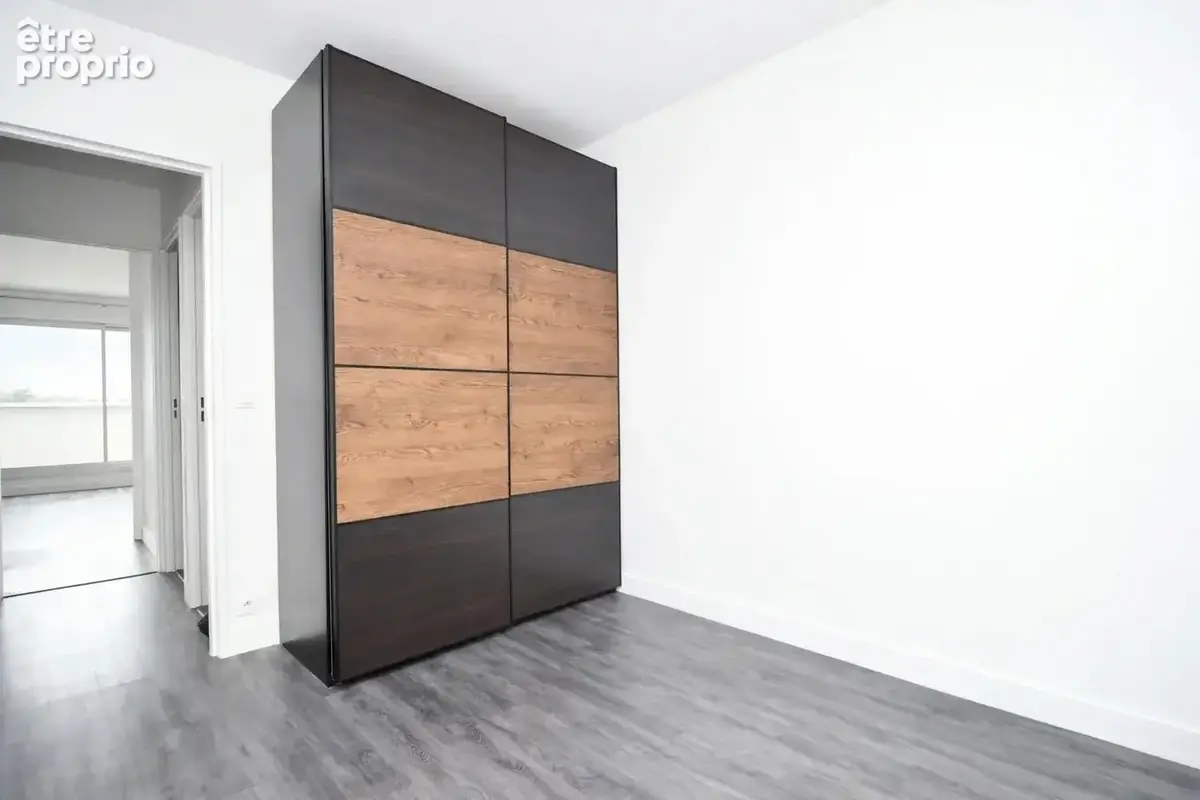 BAS DE CHATOU - Résidence de standing - Appartement 2 pièces 46 m² avec cave et box - 5 mn RER - photo 8
