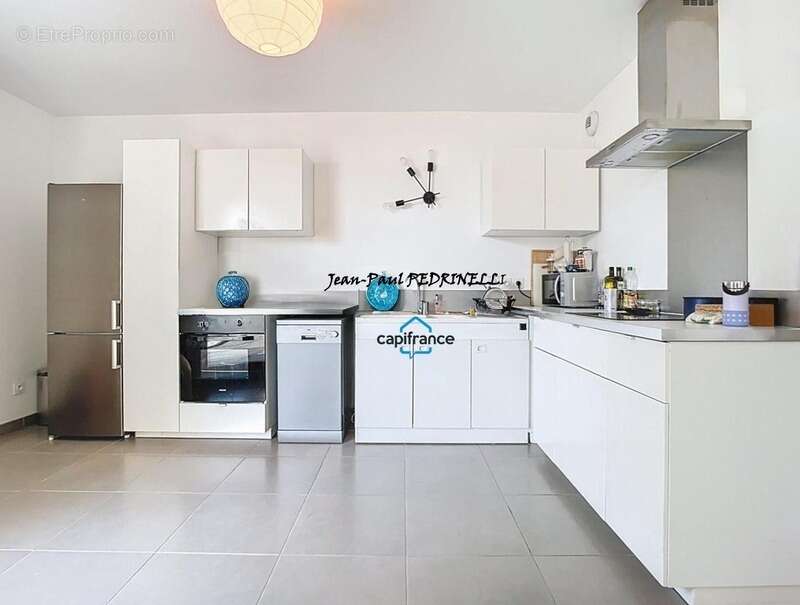 Appartement à LYON-8E