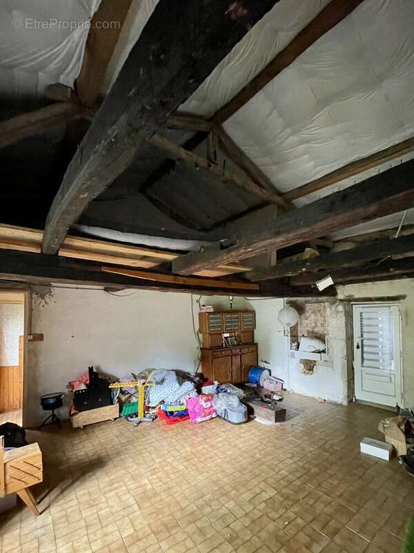 Maison à CHATEAU-GARNIER