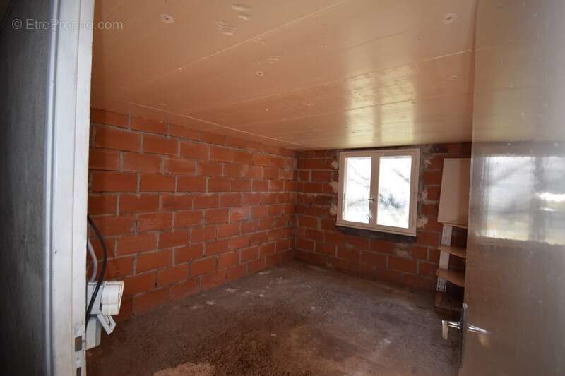 Maison à TOUR-DE-FAURE