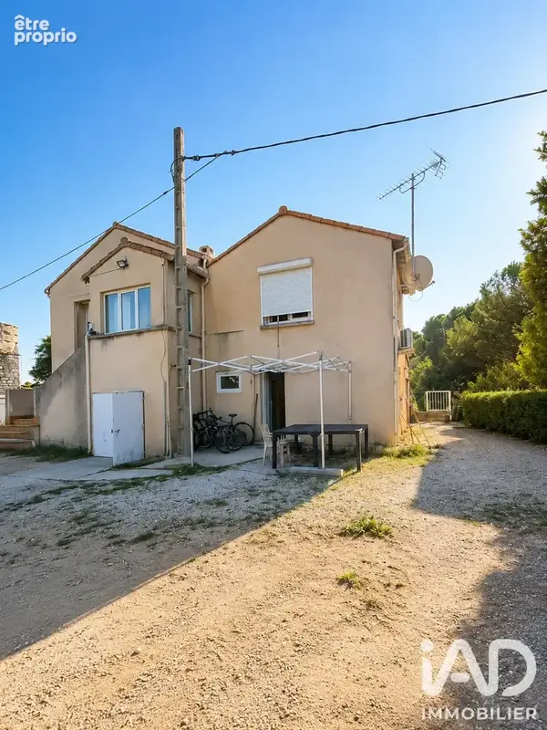 Photo 1 - Maison à VIC-LA-GARDIOLE