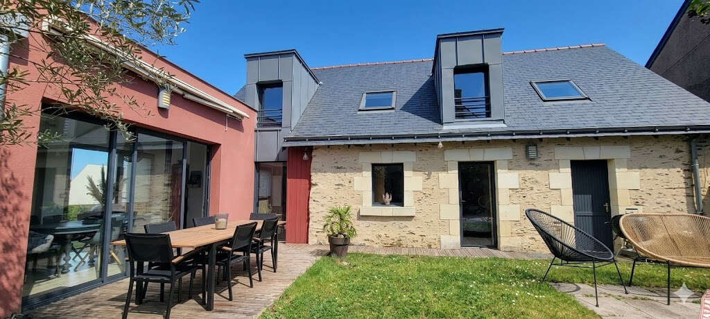 Maison à BRISSAC-QUINCE