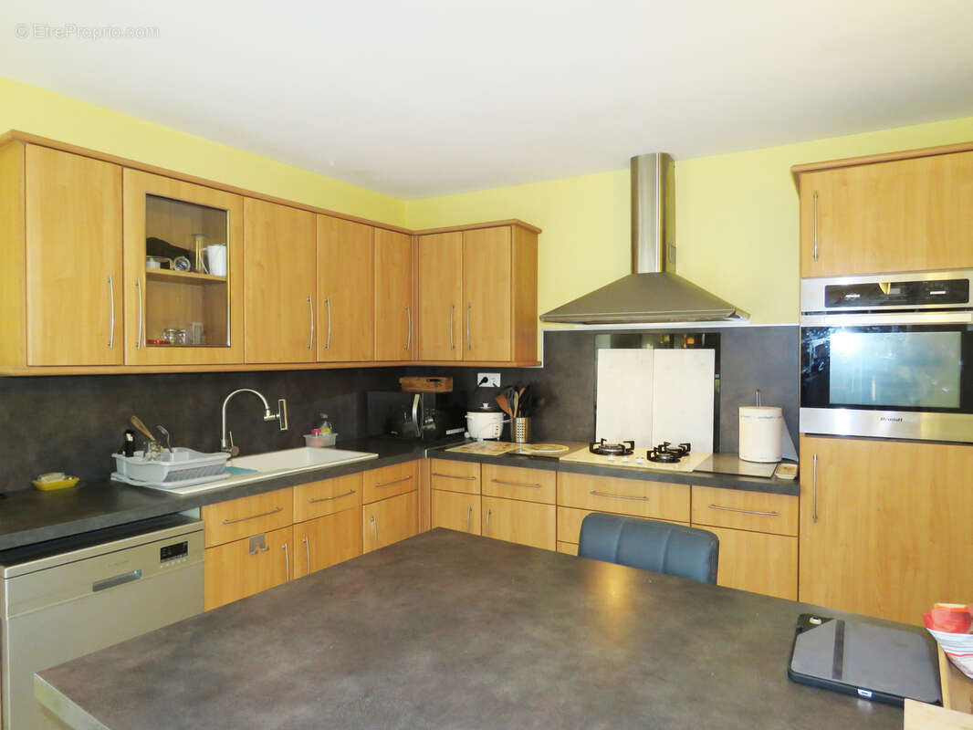 Maison à PERS-EN-GATINAIS