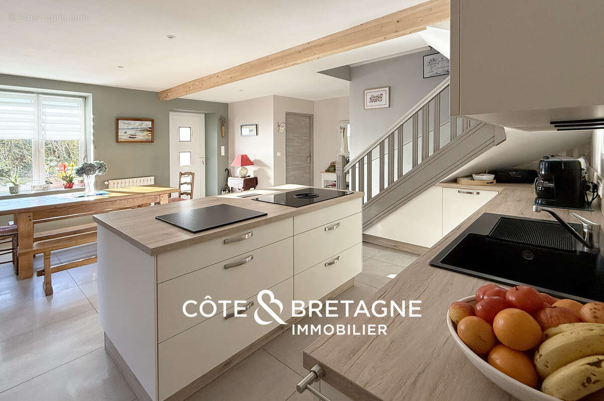 Maison à TREBEURDEN