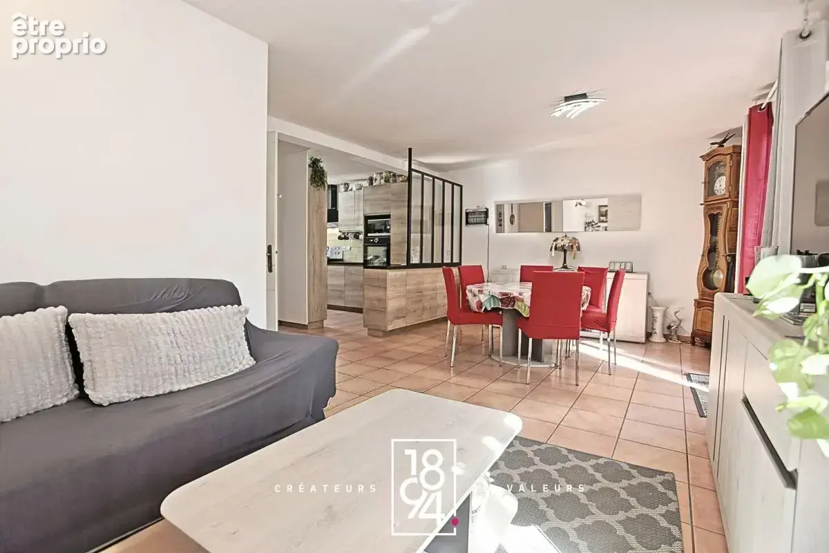 Redessan, Maison 96 m2 avec terrasse - photo 2