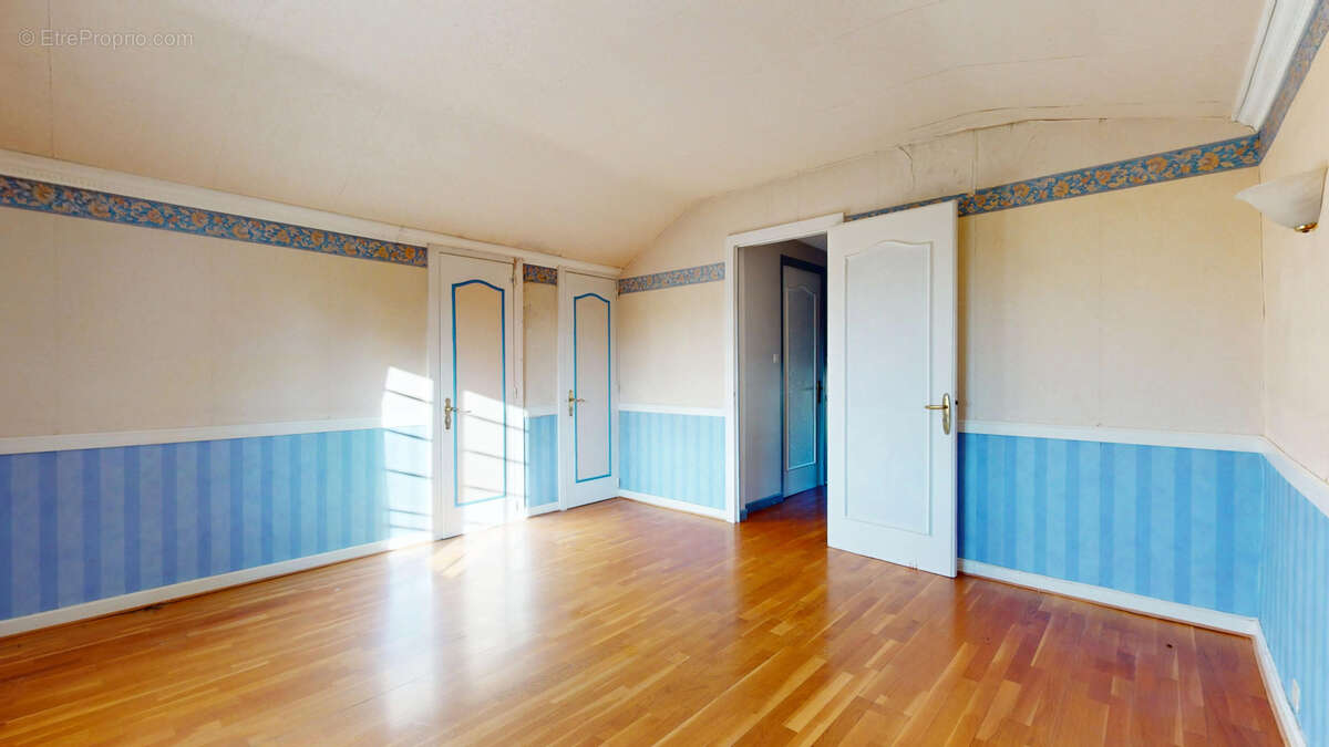 Maison à NAVENNE
