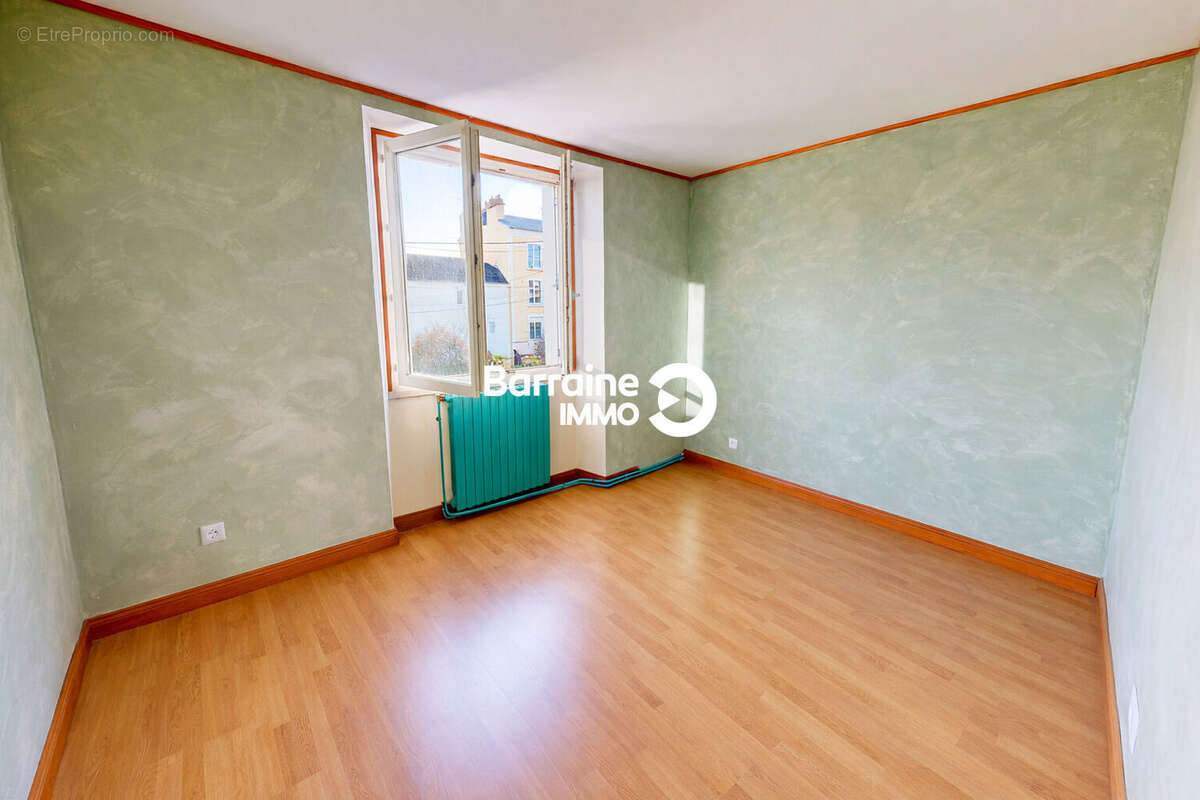 A vendre brest quatre moulins maison t5 105m² 4 chambres caves garage - photo 7